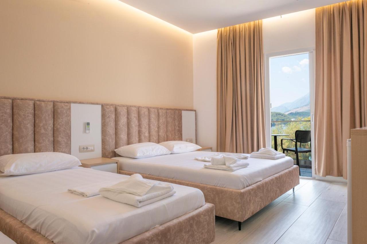 Seaside Hotel Himare Exterior photo
