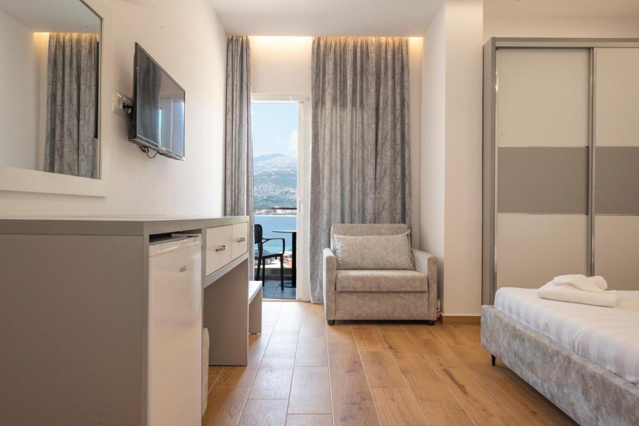 Seaside Hotel Himare Exterior photo