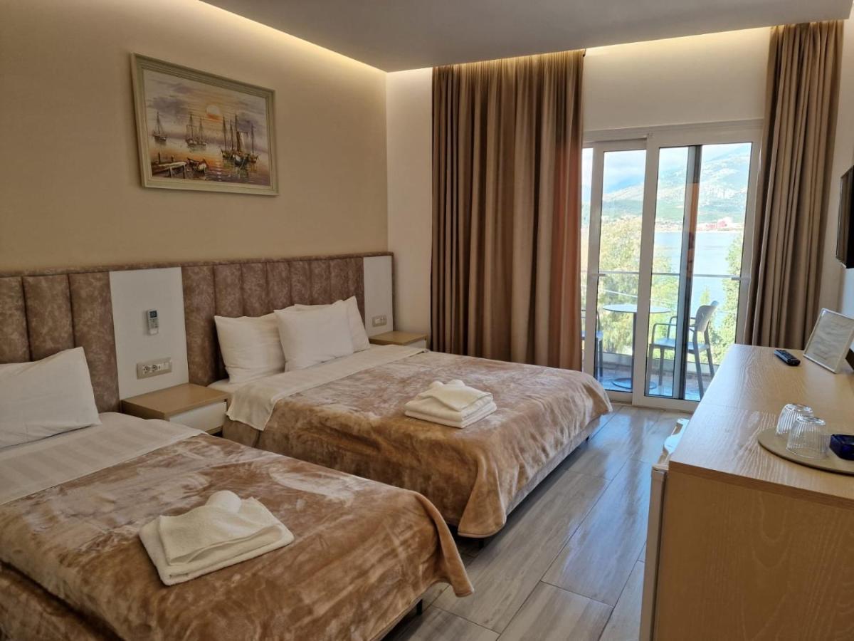 Seaside Hotel Himare Exterior photo
